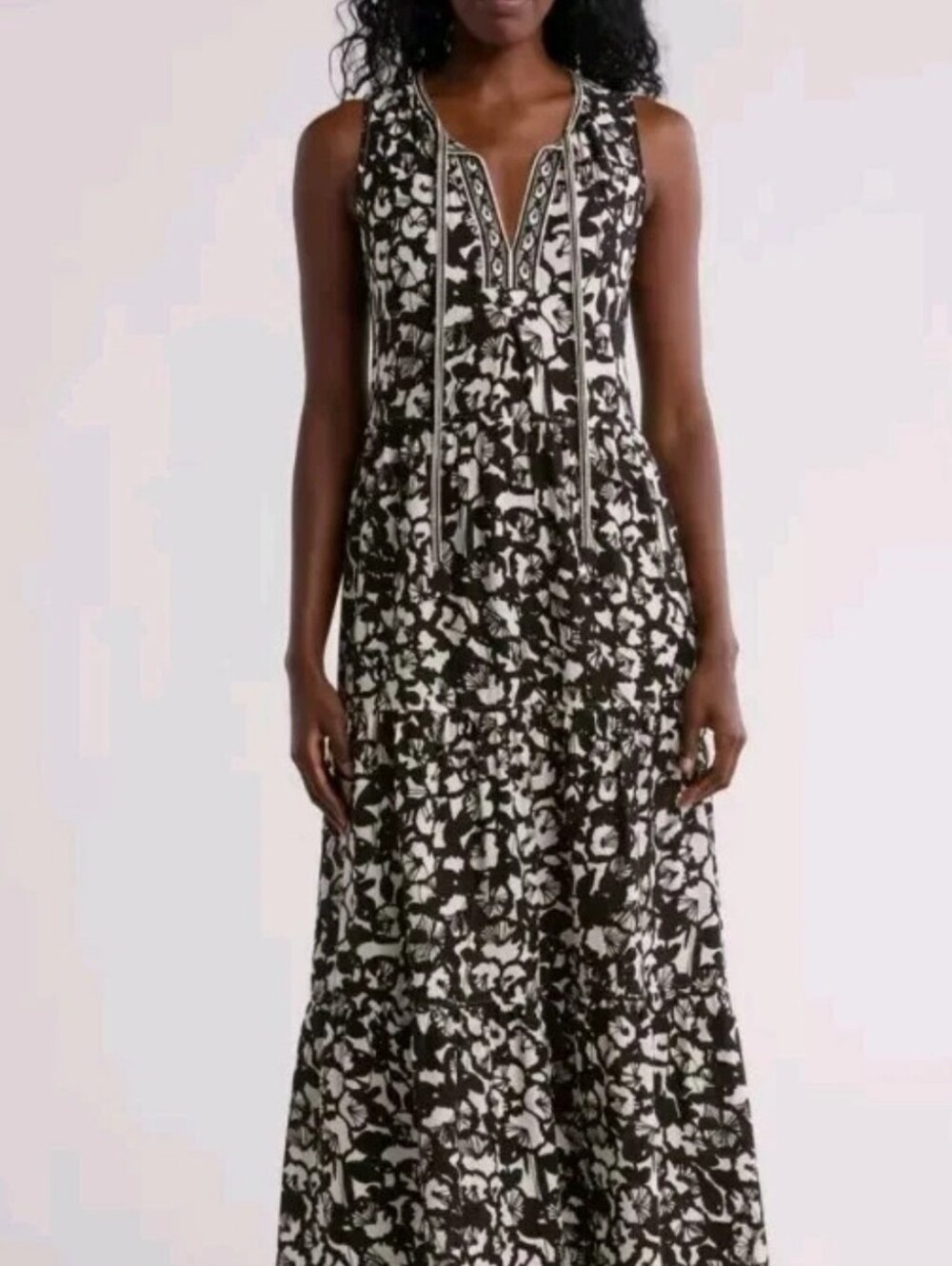 🌼B2G1🌼 Max Studio Black and White Sleeveless Floral Tiered Maxi Dress